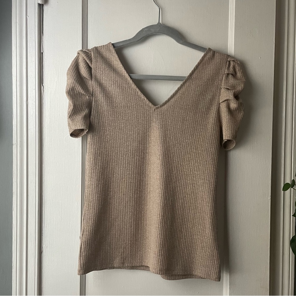 Express Top - Picture 3 of 6